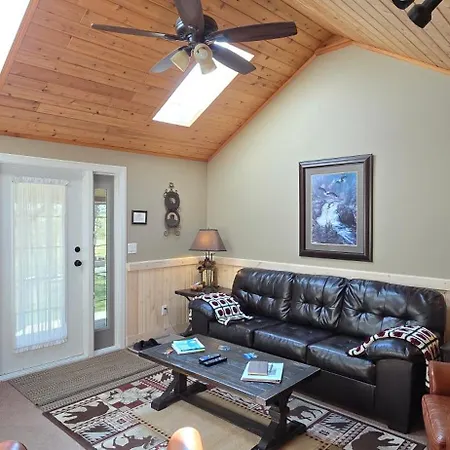 Rocky Ridge Country Lodge-3